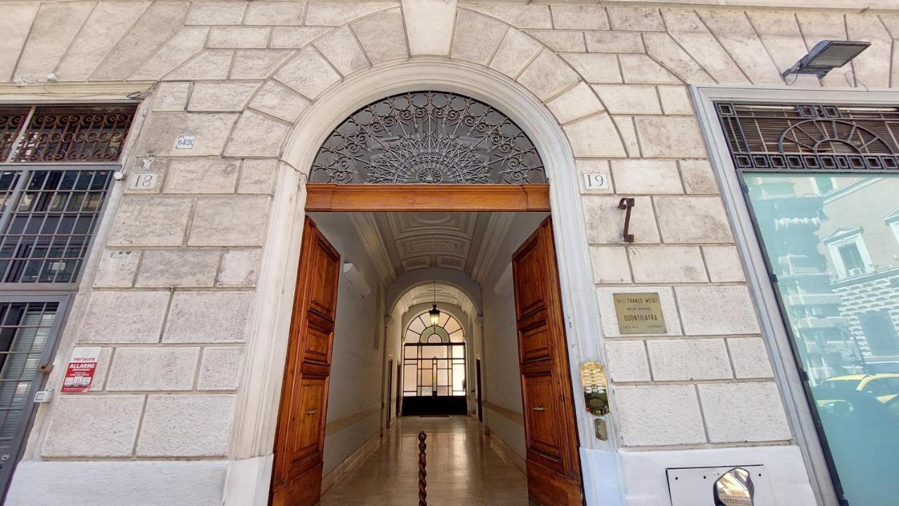 Dimora San Bartolomeo - Design, Panoramic View & Culture Apartment Rome Bagian luar foto
