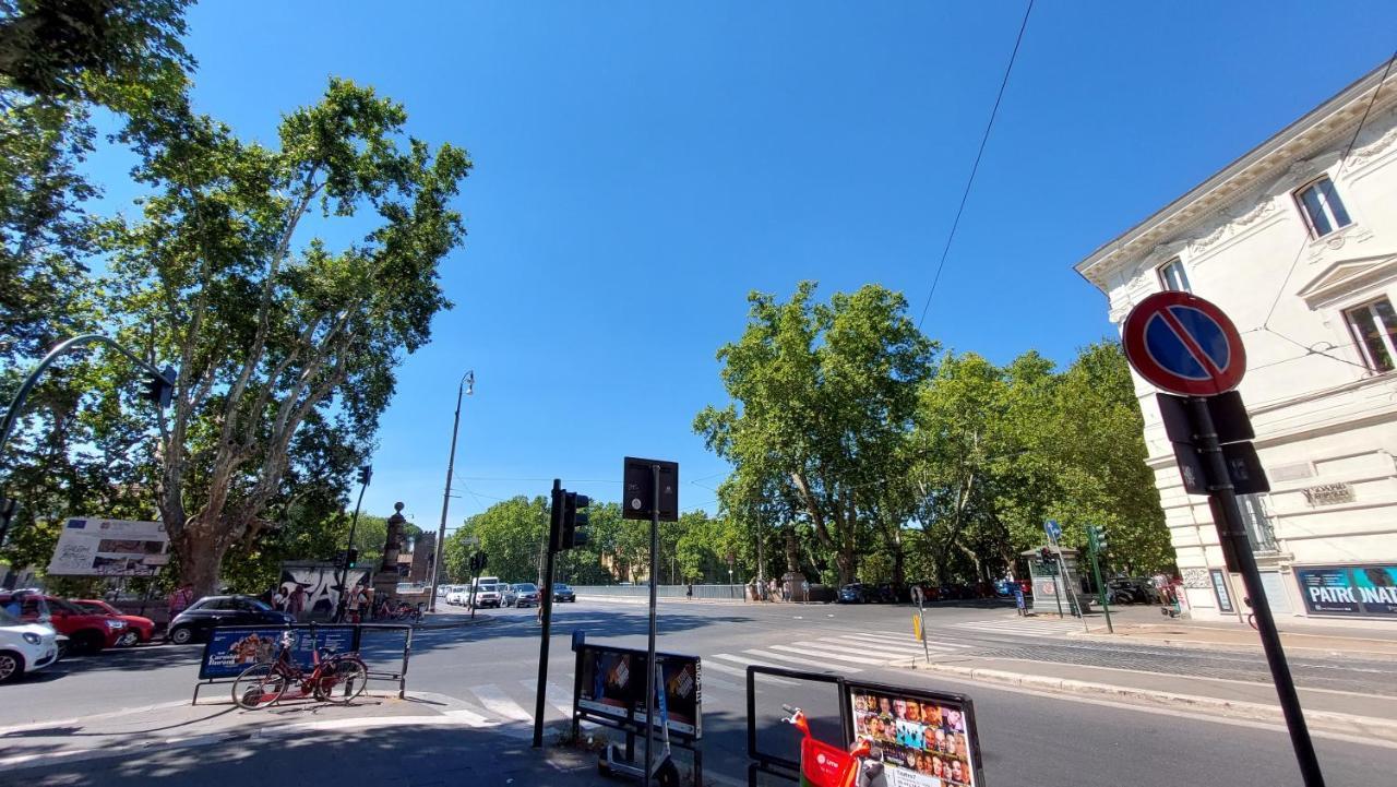 Dimora San Bartolomeo - Design, Panoramic View & Culture Apartment Rome Bagian luar foto